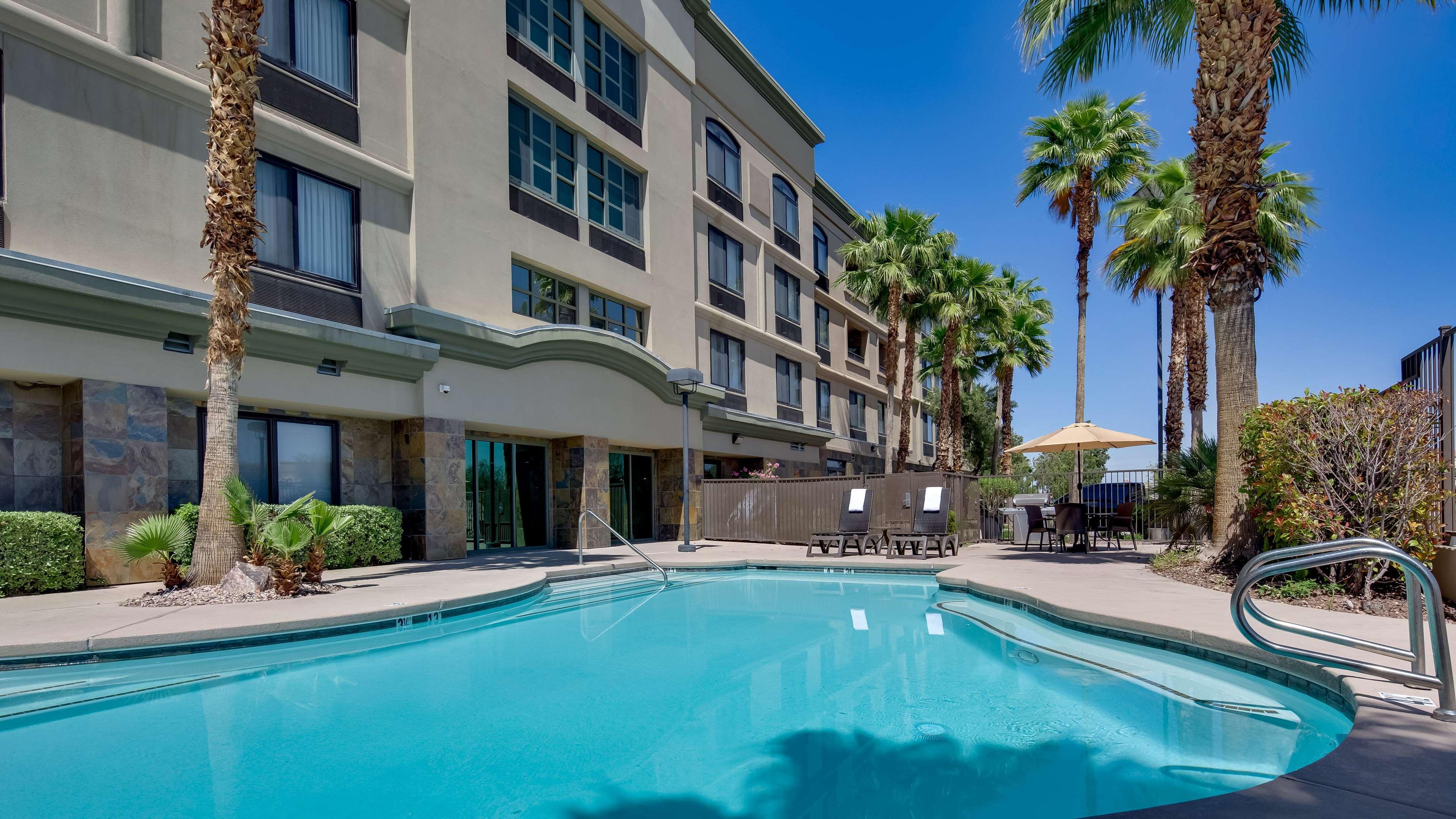 Best Western Plus Las Vegas South Henderson Exterior photo